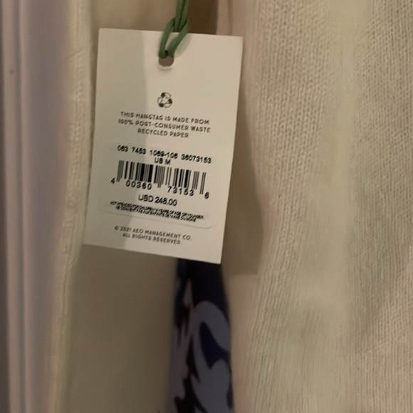 AE 77 Premium 100% Cashmere Sweater - Picture 4 of 5